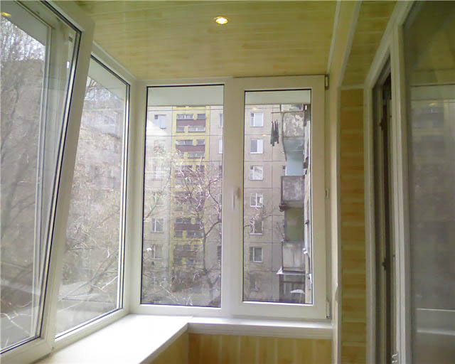 Остекление балкона в панельном доме по цене от производителя Вязьма